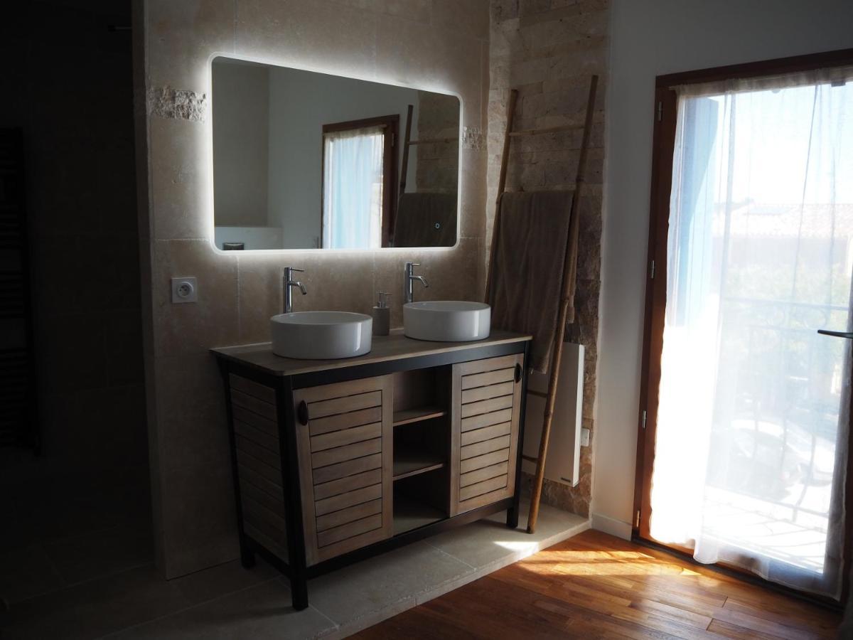 La Tremiere, Maison De Village, Sauna, Vue Garrigue 부지그 외부 사진